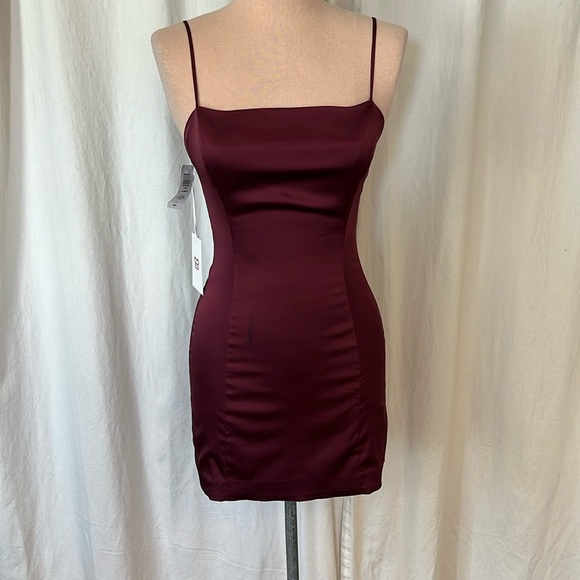 Sunday Best Dresses & Skirts - Sunday Best Shimmer Satin Square Neck Mini Dress Burgandy Sexy